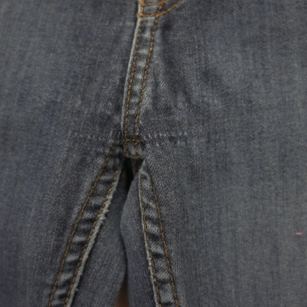Free People Distressed Skinny Jeans Blue Medium Wash Knee Rip Raw Hem Size 27‎